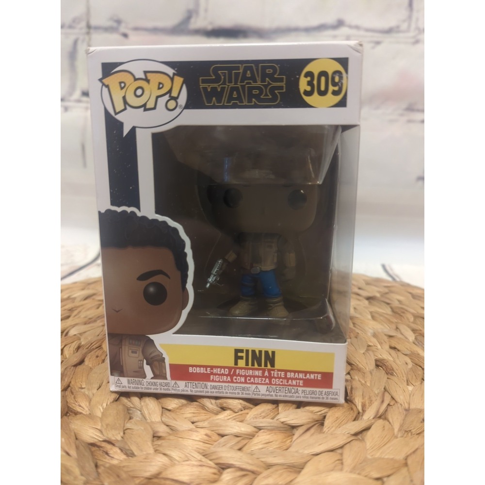 Funko Pop! Vinyl:‎ Star Wars - Finn #309 NIB